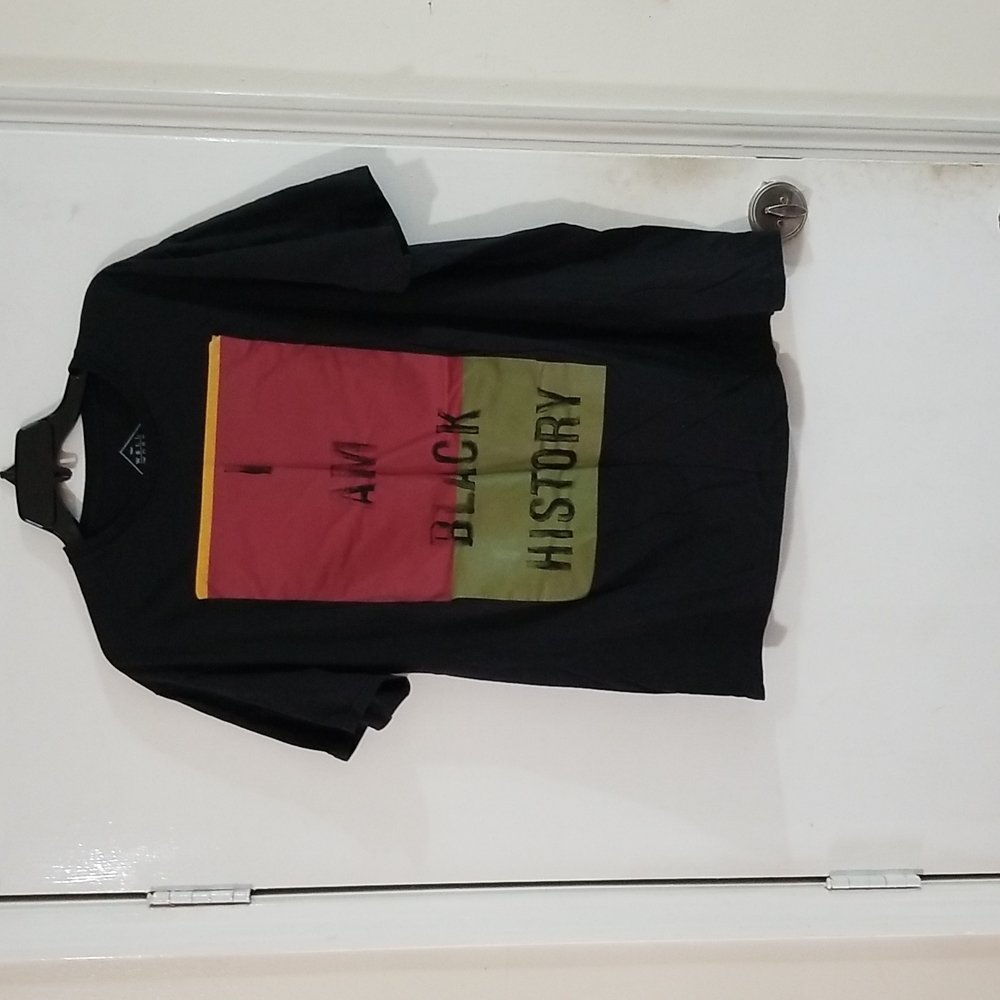 Well worn black Tshirt " I'm a black history " logo